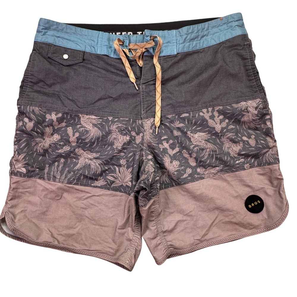 Howler Brothers Bruja Boardshorts Men's 33 Rooster Cactus Western NWOT‎